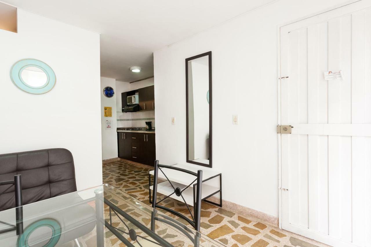 Apartamentos Amoblados Jg De La 70 ميديلين المظهر الخارجي الصورة