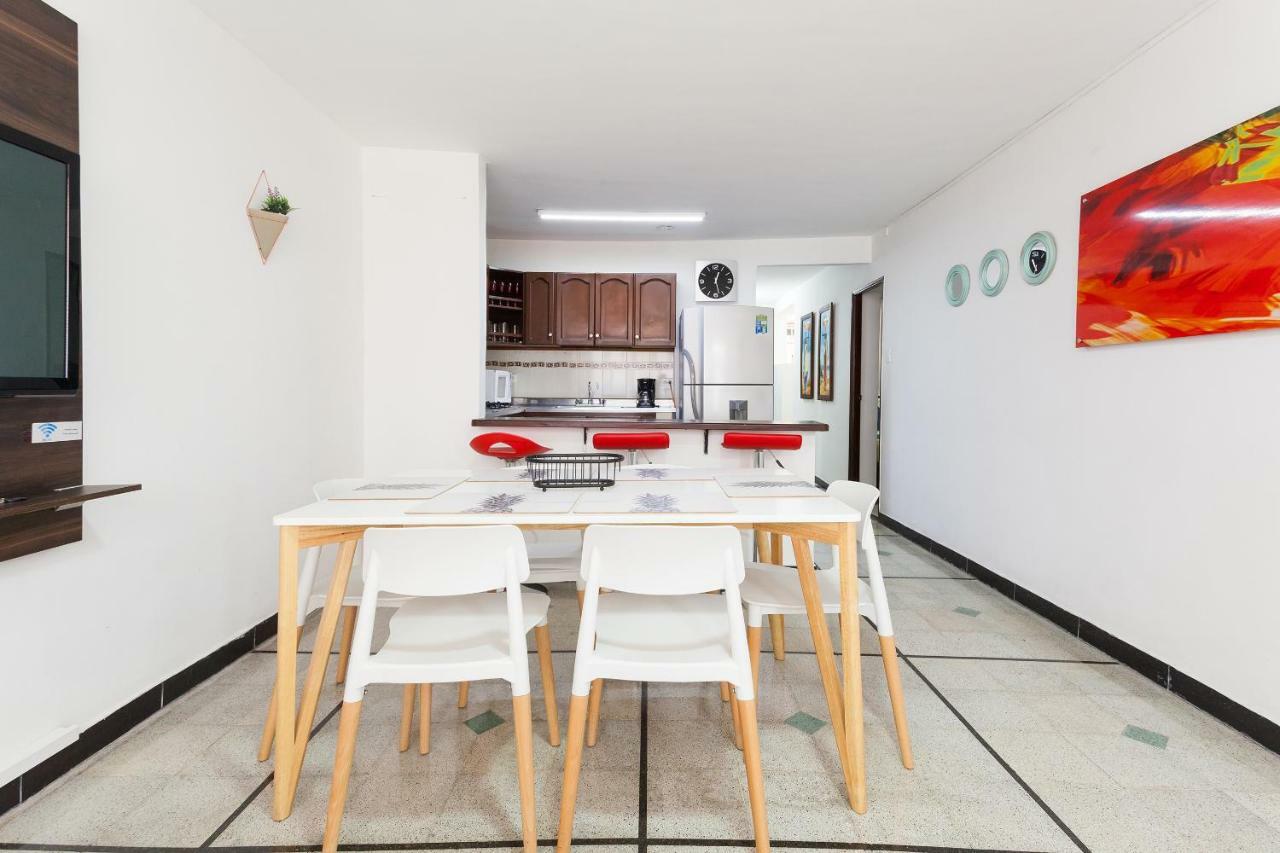 Apartamentos Amoblados Jg De La 70 ميديلين المظهر الخارجي الصورة
