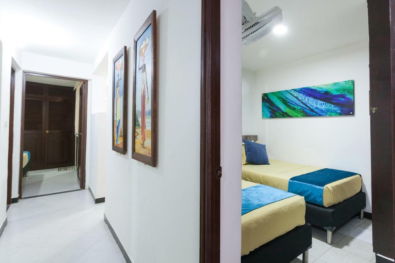 Apartamentos Amoblados Jg De La 70 ميديلين المظهر الخارجي الصورة